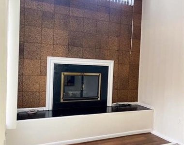 11246 Snowflake Court - Photo Thumbnail 3
