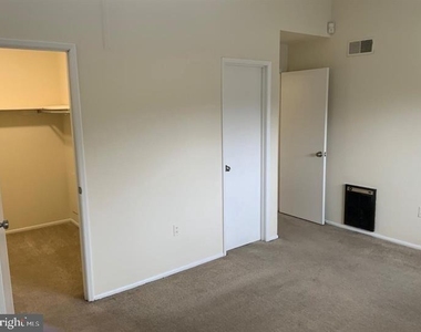 11246 Snowflake Court - Photo Thumbnail 11