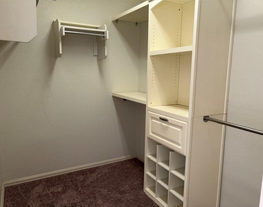 125 Camelia Pkwy - Photo Thumbnail 9