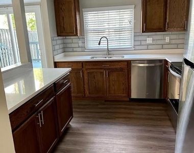 4576 Grouse Place - Photo Thumbnail 5