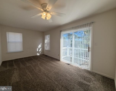 4017 5th Street - Photo Thumbnail 7