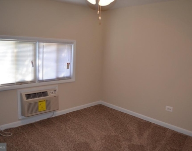 4038 7th Street - Photo Thumbnail 4