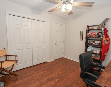 348 Little Bear Lane - Photo Thumbnail 32