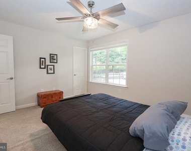 348 Little Bear Lane - Photo Thumbnail 26