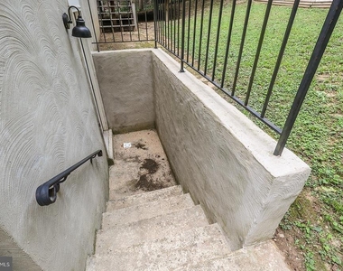 348 Little Bear Lane - Photo Thumbnail 46