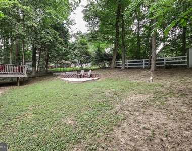 348 Little Bear Lane - Photo Thumbnail 47