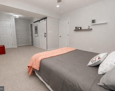 348 Little Bear Lane - Photo Thumbnail 55