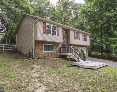 348 Little Bear Lane - Photo Thumbnail 2