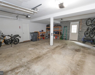 348 Little Bear Lane - Photo Thumbnail 36