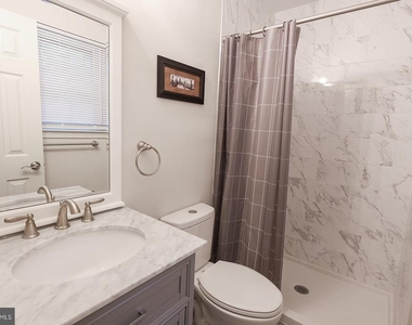 348 Little Bear Lane - Photo Thumbnail 24
