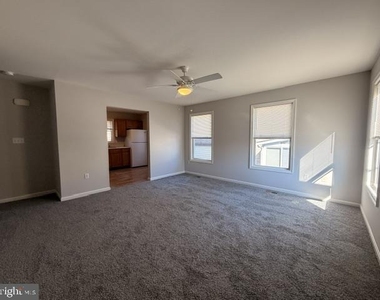 4022 5th Street - Photo Thumbnail 1