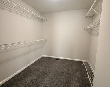 4022 5th Street - Photo Thumbnail 9