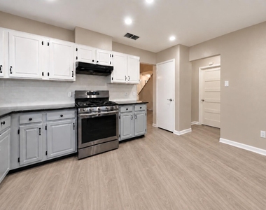 9906 Willers Way - Photo Thumbnail 6