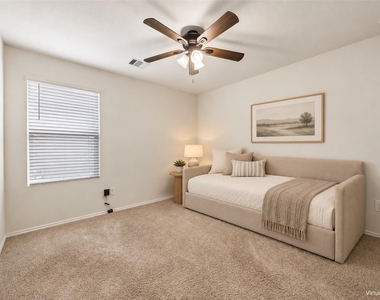 357 Harvest Creek Dr - Photo Thumbnail 11