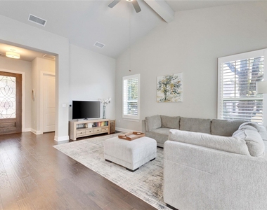 12328 Reserve Creek Dr - Photo Thumbnail 5