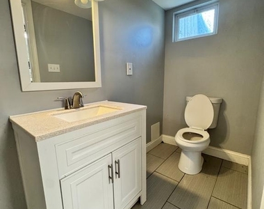 2720 Plainfield Road - Photo Thumbnail 9