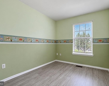 3831 Glenview Terrace - Photo Thumbnail 11