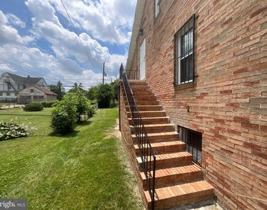 4009 Elderon Avenue - Photo Thumbnail 19