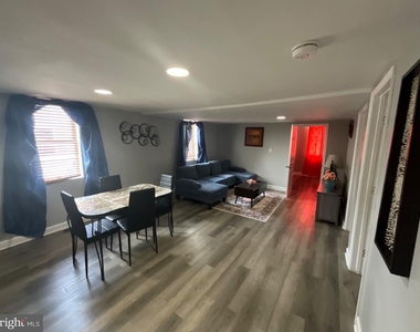 4009 Elderon Avenue - Photo Thumbnail 2