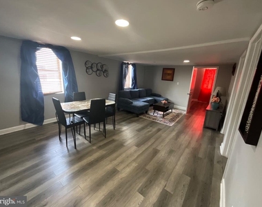 4009 Elderon Avenue - Photo Thumbnail 5