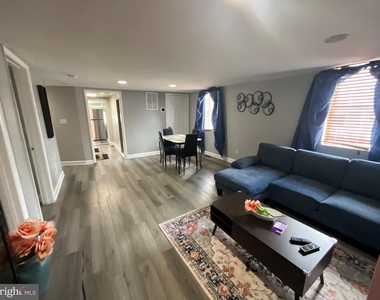 4009 Elderon Avenue - Photo Thumbnail 3