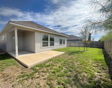 65 Hereford Loop - Photo Thumbnail 21