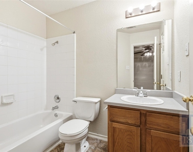 7310 Dan Jean Dr - Photo Thumbnail 10