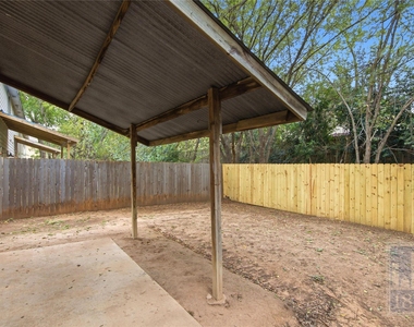 7310 Dan Jean Dr - Photo Thumbnail 20