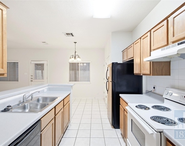 7310 Dan Jean Dr - Photo Thumbnail 8