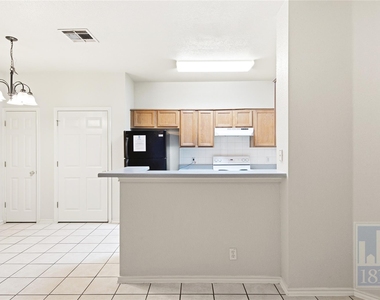 7310 Dan Jean Dr - Photo Thumbnail 5