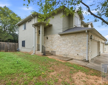 7310 Dan Jean Dr - Photo Thumbnail 22