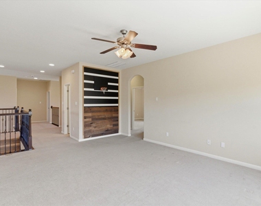 1511 Rimstone Dr - Photo Thumbnail 28