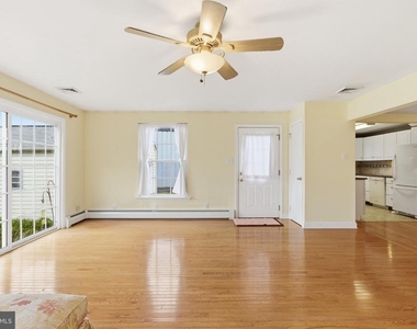 24 W Market Street - Photo Thumbnail 22