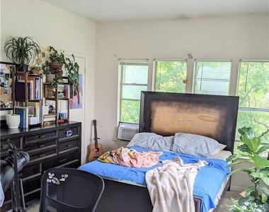 3115 Tom Green St - Photo Thumbnail 2