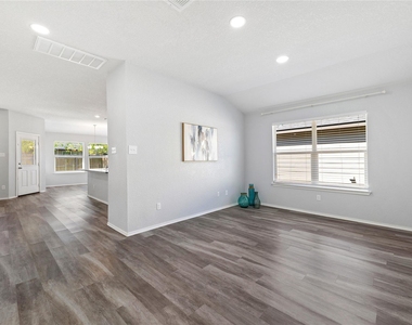 133 Beth Ann Loop - Photo Thumbnail 3