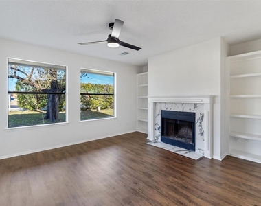 3001 W Slaughter Lane B Ln - Photo Thumbnail 10