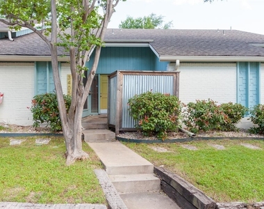 3407 Grooms St - Photo Thumbnail 10
