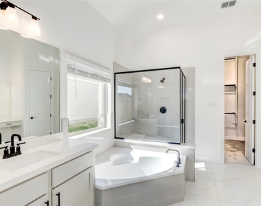 920 Old Garden Rd - Photo Thumbnail 20