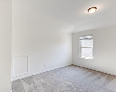920 Old Garden Rd - Photo Thumbnail 30