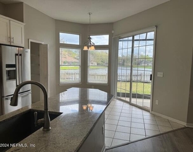 1644 Hampton Place - Photo Thumbnail 7