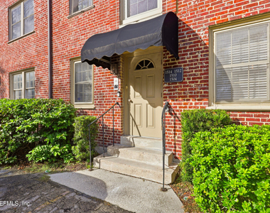 1504 Palm Avenue - Photo Thumbnail 2