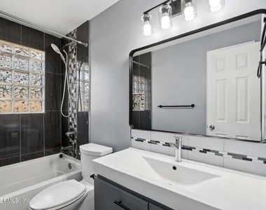 1854 Lakotna Drive - Photo Thumbnail 22