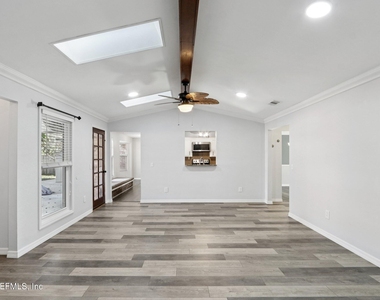 1854 Lakotna Drive - Photo Thumbnail 8