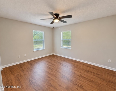 1062 Collier Boulevard - Photo Thumbnail 3