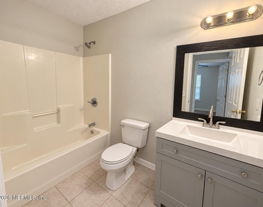 1062 Collier Boulevard - Photo Thumbnail 6