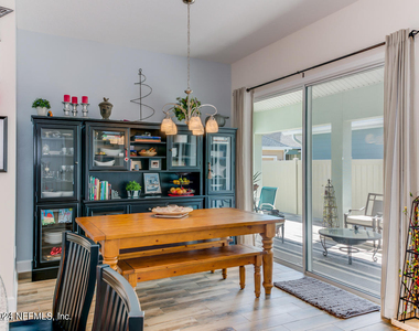 22 Weston Circle - Photo Thumbnail 5