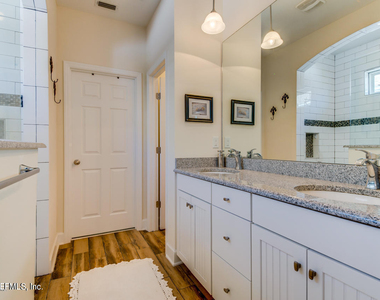 22 Weston Circle - Photo Thumbnail 13