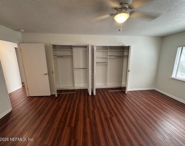 10355 Bigtree Lane - Photo Thumbnail 18