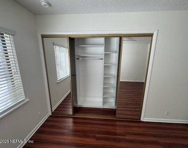 10355 Bigtree Lane - Photo Thumbnail 12