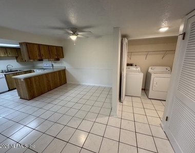 10355 Bigtree Lane - Photo Thumbnail 4
